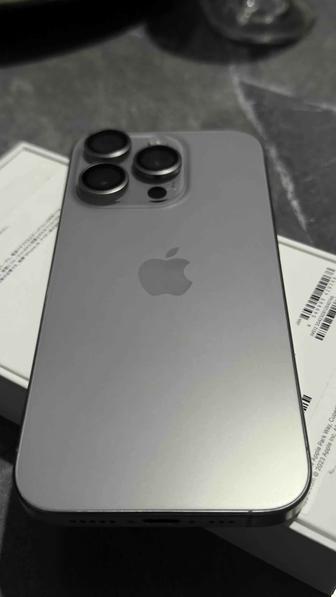 Продам Айфон 15 про