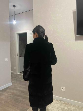 Продам норковую шубу