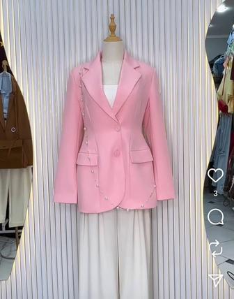 Пиджак приталенный