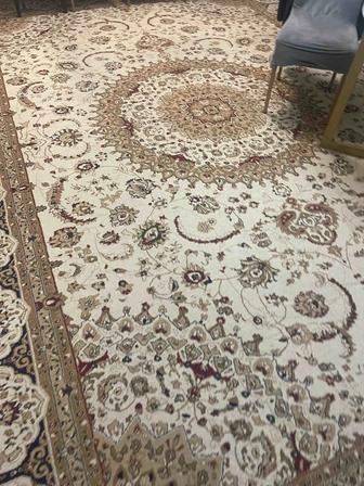 Срочно продам ковер 3/5 шерстяной в отличном состоянии