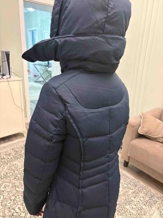 Продам куртку новую