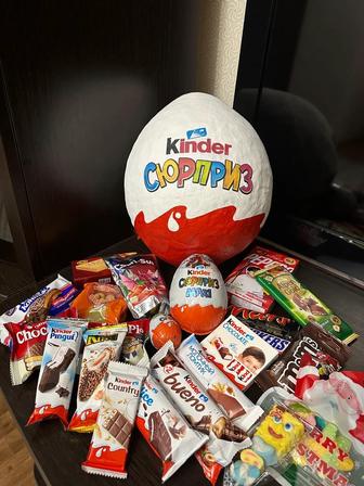 Большой киндер сюрприз с наполнением