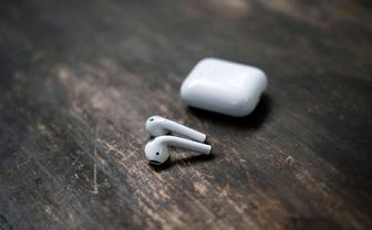 Новые AirPods Pro; 2; 3