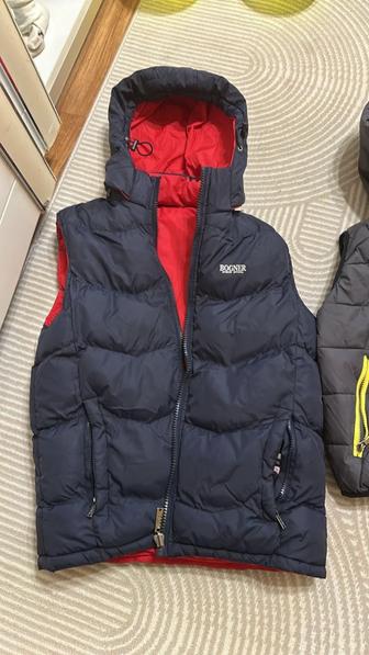 Безрукавка для мальчишек