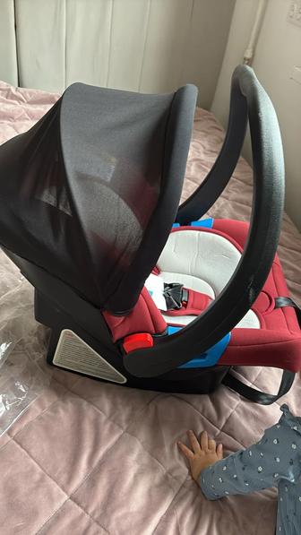 Детское автокресло