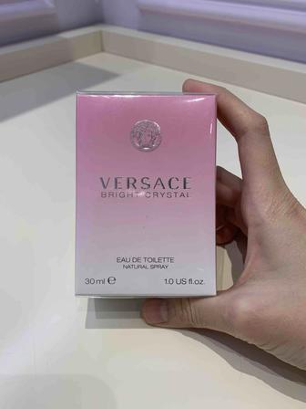 Versace bright crystal. Eau de toilette