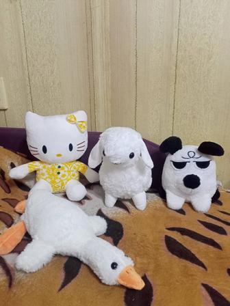 Срочно продам мягкие игрушки