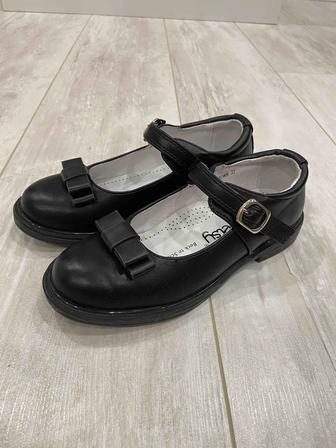 Детская обувь туфли.