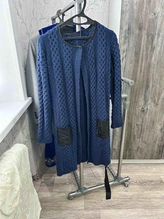 Продам женский кардиган 42-44 р , за 2000