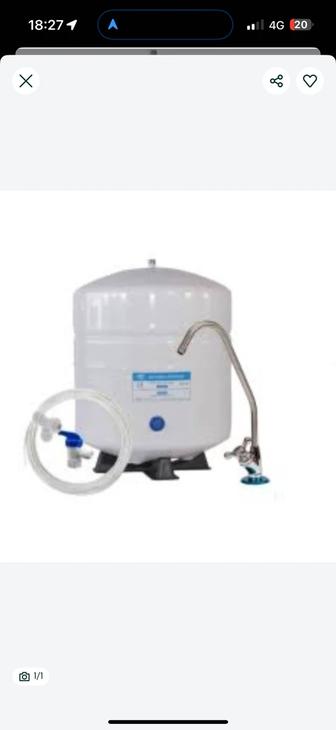 Бачок и кран