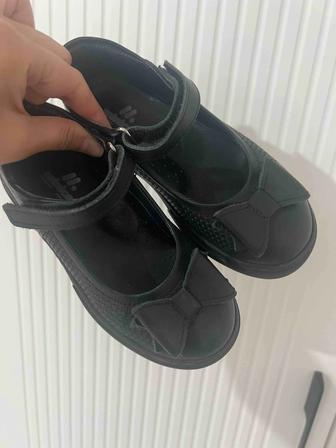 Продам туфельки