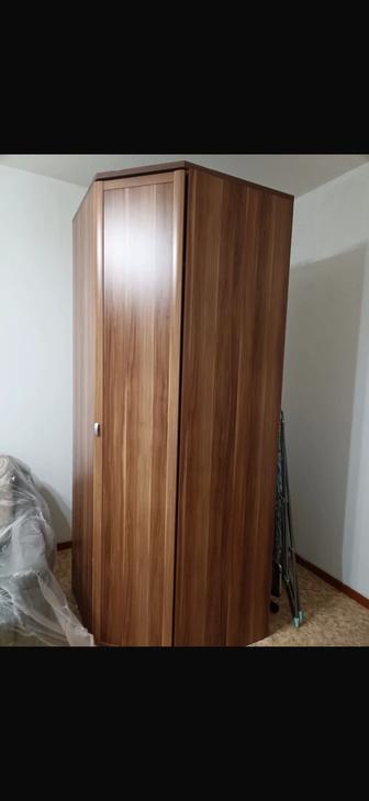 Продаю шкаф