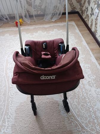 Продам детскую коляску фирма Дона, автокресло 2 в одном