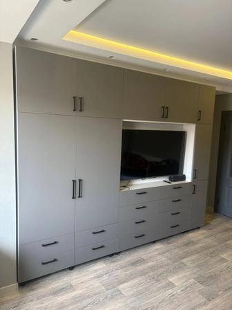 Замена пленки на мебельных фасадах.