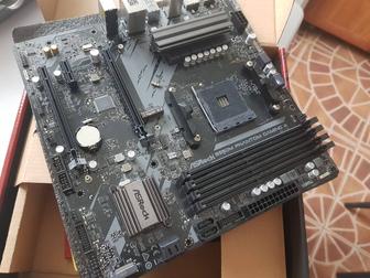 ASRock B550M Phantom Gaming 4