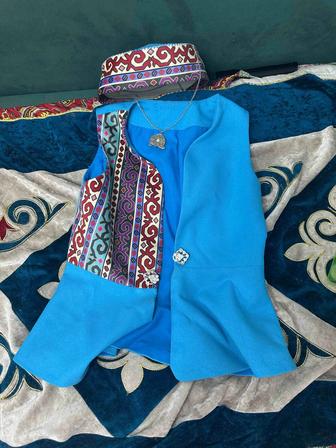 жилетка национальная тюбетейка