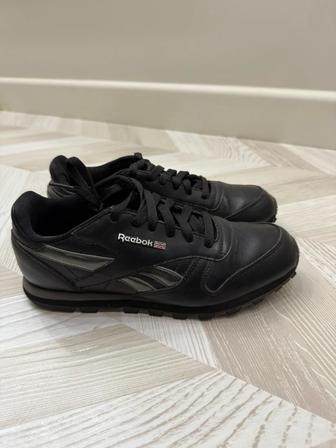 Кроссовки reebok