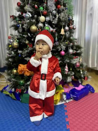 Продам костюм санты 2-3 года