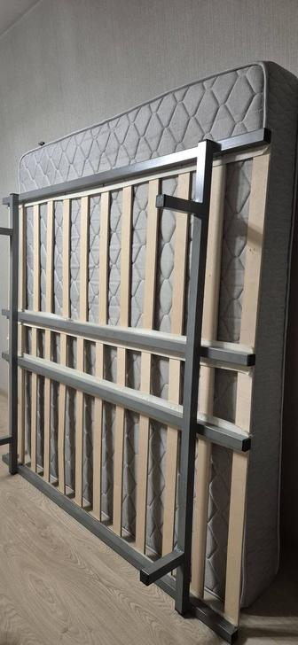 Матрац с основанием ( кровать)