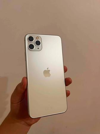 iPhone 11 Pro Max 256GB В Отличном состоянии!