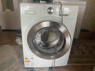Продам машинку автомат
