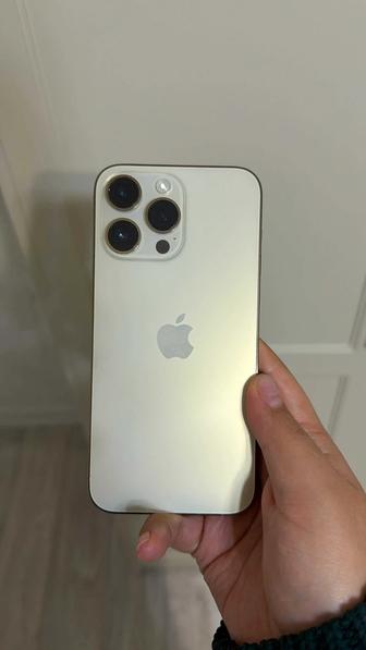 Продаю айфон 14 про Макс 256 гб в хорошем состоянии .