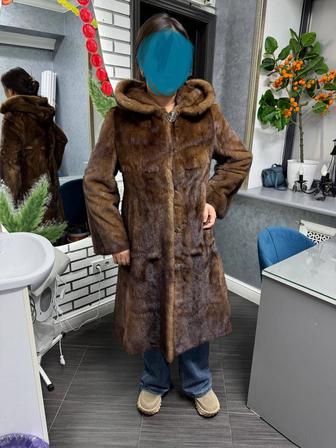 Продам шубу норка,одевали один сезон
