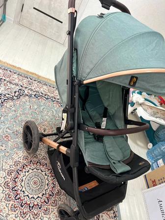 Продаю коляску