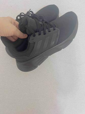 Кроссовки Аdidas 37,5-38