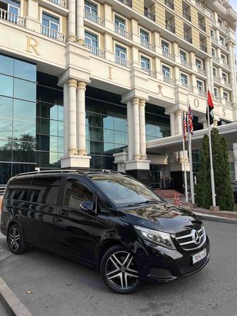 Аренда минивэна Mercedes V-class