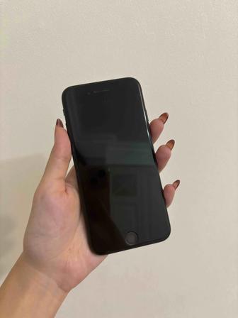 iPhone SE 2022 128 гб