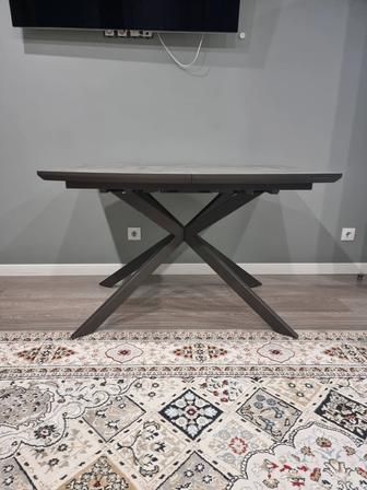 Обеденный стол раздвижной