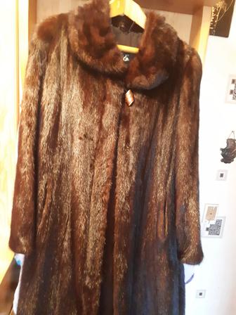 Продается шуба норковая