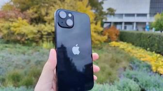 iPhone 13 Стиль, мощность и камера, которая не подведет с оригинальной