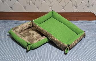 Лежанка для собак и кошек