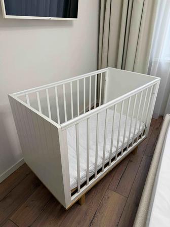 Продам манеж