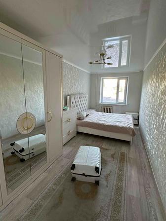 Продаю комплект мебели