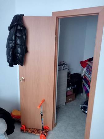 ПРОДАМ ДВЕРИ МЕЖКОМНАТНЫЕ 5 ШТУК В КОМПЛЕКТЕ