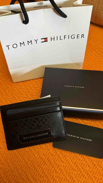Новый Оригинал картхолдер Tommy Hilfiger , в комплекте коробка, пакет