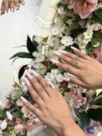 Маникюр педикюр