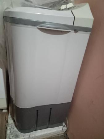 Продам полуавтомат стиральную машину LG