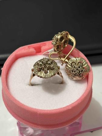 золотой набор серьги и кольцо 585 проба