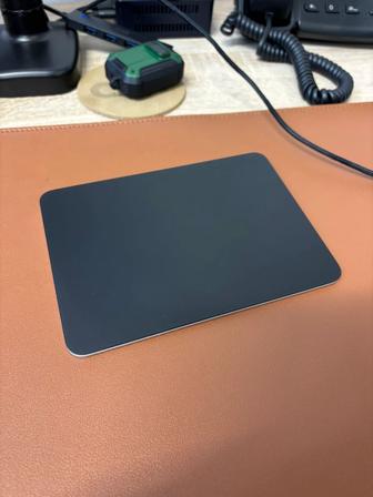 Продаю Apple Magic Trackpad 2