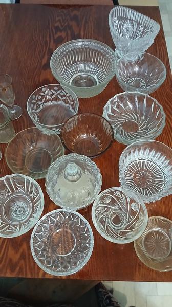 Вазочки разные, стаканы,стопки