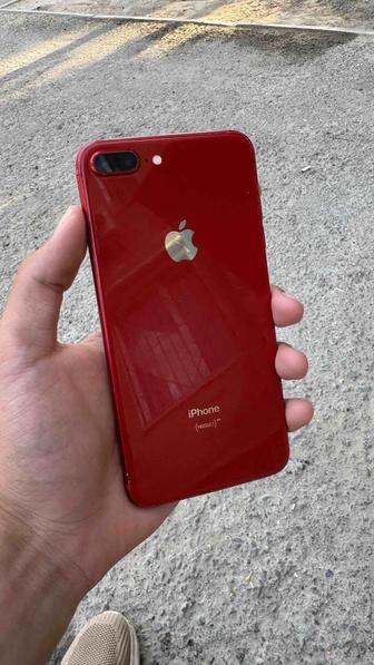 iPhone 8 Plus