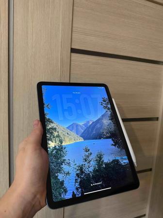 iPad Air 5 2022 M1 Синий