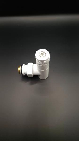 Угловой кран HTM для радиатора (латунь, глянец)