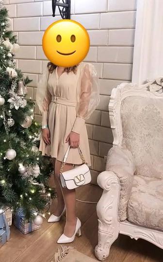 Платье