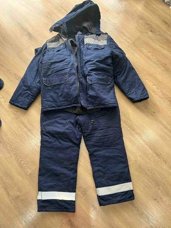 Продам мужской спец.комбинезон