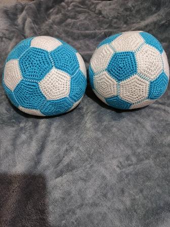 Вязаные мячи